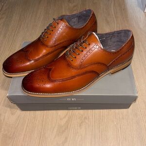 Stacy Adams Dunbar Wingtip Oxfords size 10.5